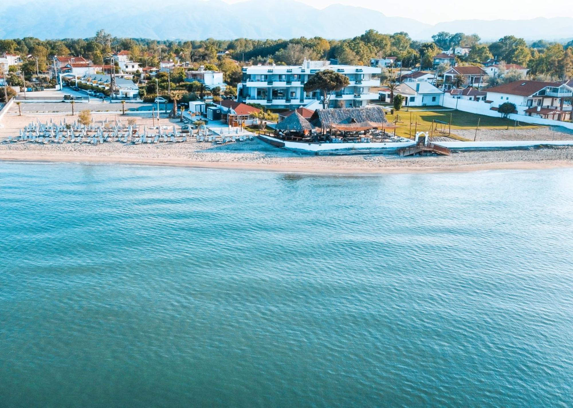 Hotel Golden Sun Néa Meságkala Exteriör bild