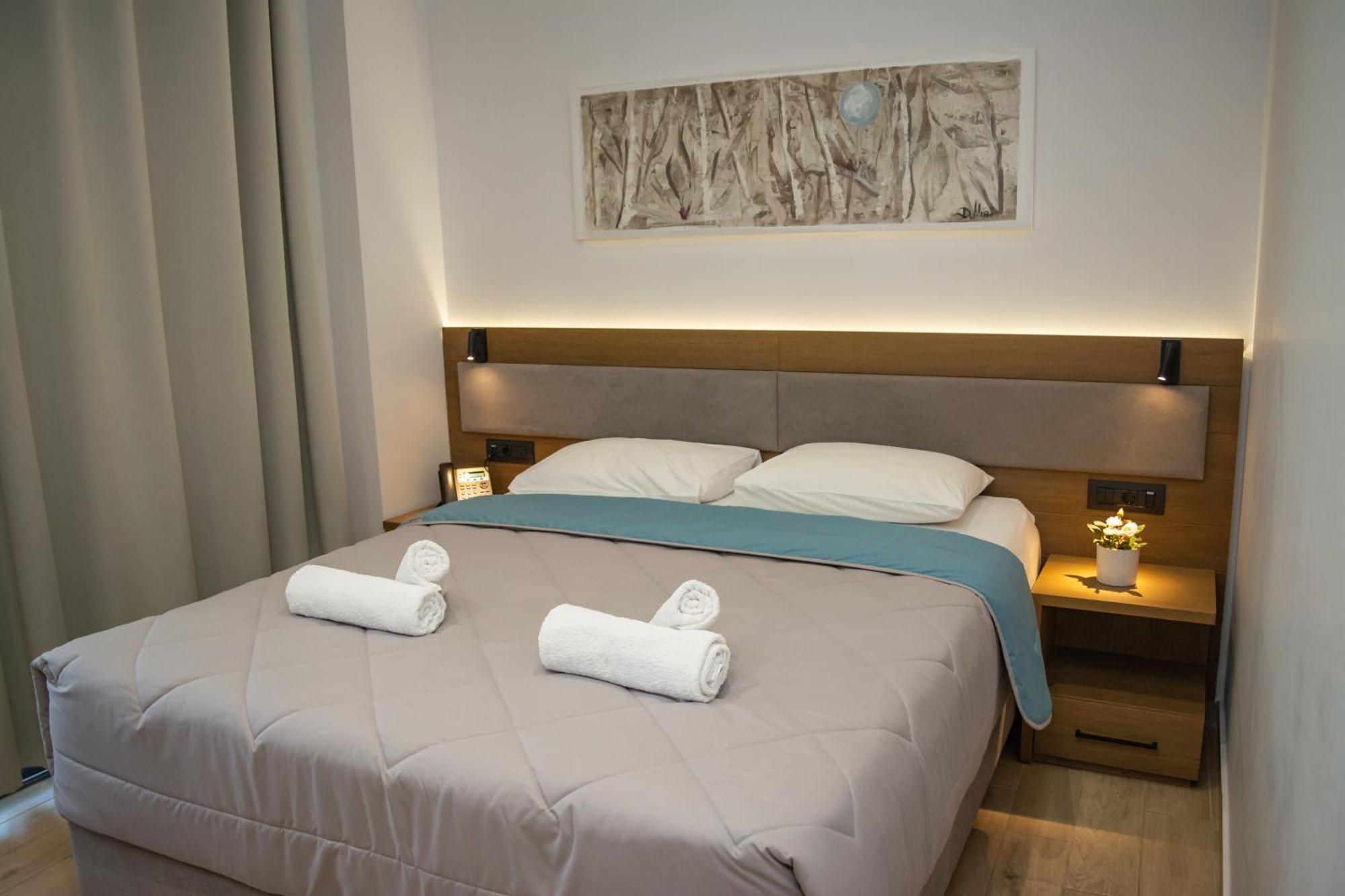 Hotel Golden Sun Néa Meságkala Exteriör bild
